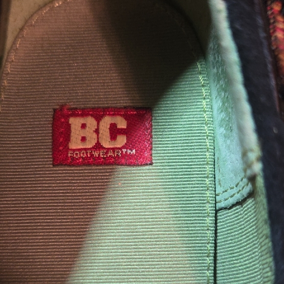 BC Footwear Black Heels with Multicolor Detail - Picture 2 of 6